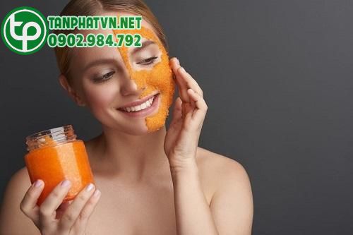 Dùng bột cà rốt để dưỡng da