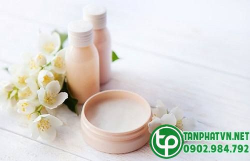 Sử dụng bột nhài trong làm đẹp 