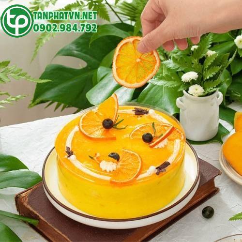 dùng cam khô làm bánh