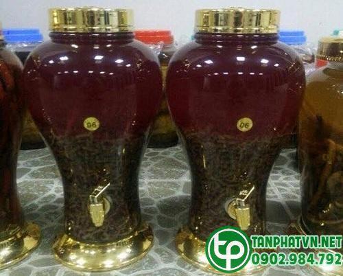 Rượu ba kích tím