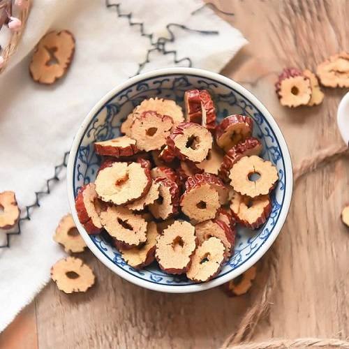 Giới thiệu về táo đỏ cắt lát sấy khô 
