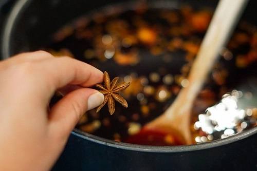 Hoa hồi khô nấu món gì Hoa hồi khô nấu món gì