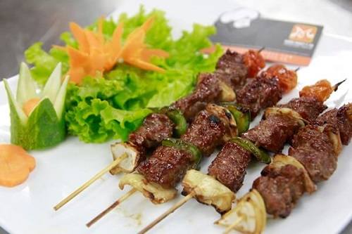 Món bò nướng hoa hồi Món bò nướng hoa hồi