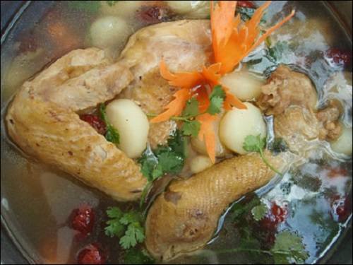 Gà hầm thảo quả Gà hầm thảo quả