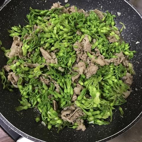 Cách làm thịt bò xào bông thiên lý chuẩn vị tại nhà? Cách làm thịt bò xào bông thiên lý chuẩn vị tại nhà?