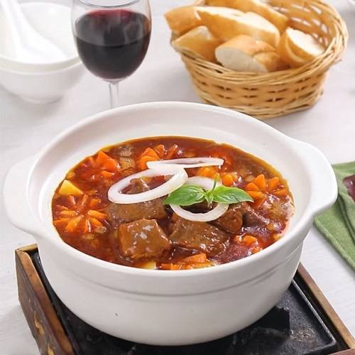 Thịt dê sốt vang