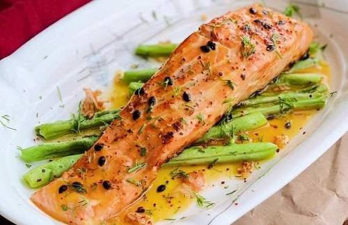 Cá hồi sốt chanh dây Cá hồi sốt chanh dây