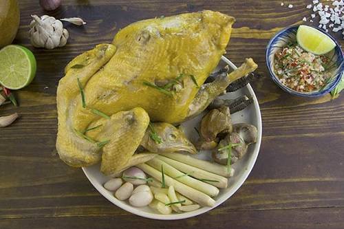 Gà hấp muối sả Gà hấp muối sả