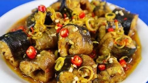 Lươn kho sả Lươn kho sả