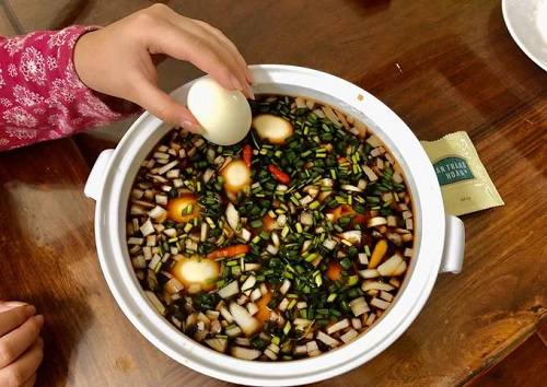 Cách làm trứng ngâm tương lạ miệng ? Cách làm trứng ngâm tương lạ miệng ?