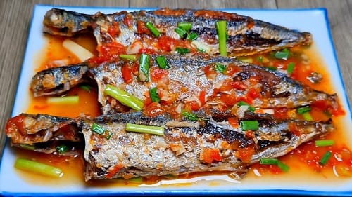 Cá nục kho cà chua Cá nục kho cà chua
