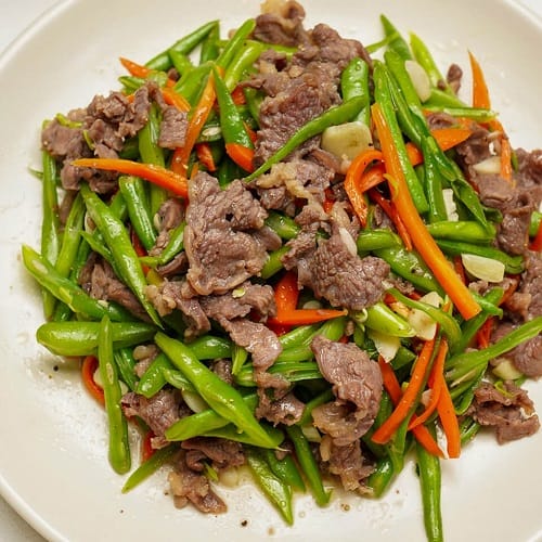 Thịt bò xào đậu que cà rốt Thịt bò xào đậu que cà rốt