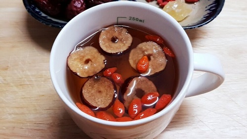 Trà táo đỏ kỷ tử