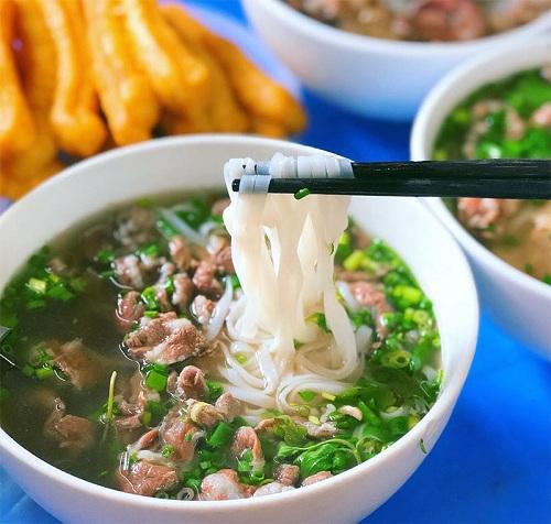 Nguyên liệu sá sùng khô nấu phở