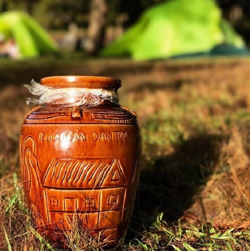 Rượu cần có vị đắng, chua, ngọt, cay