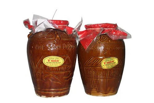 Hương vị rượu cần Tây Nguyên đúng chuẩn