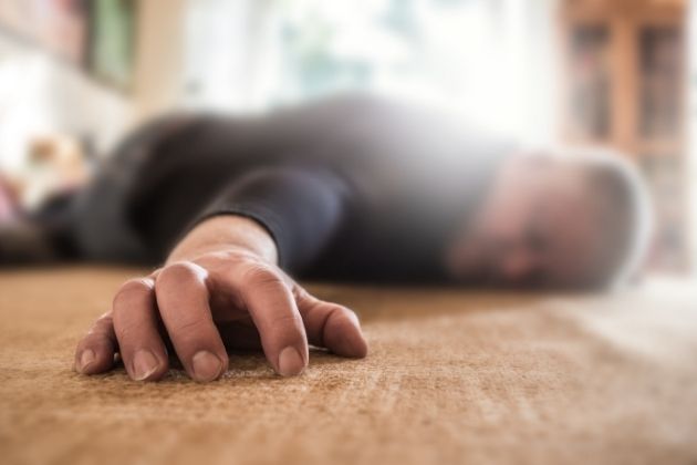 Người có tiền sử động kinh không nên dùng trà túi lọc ngải cứu