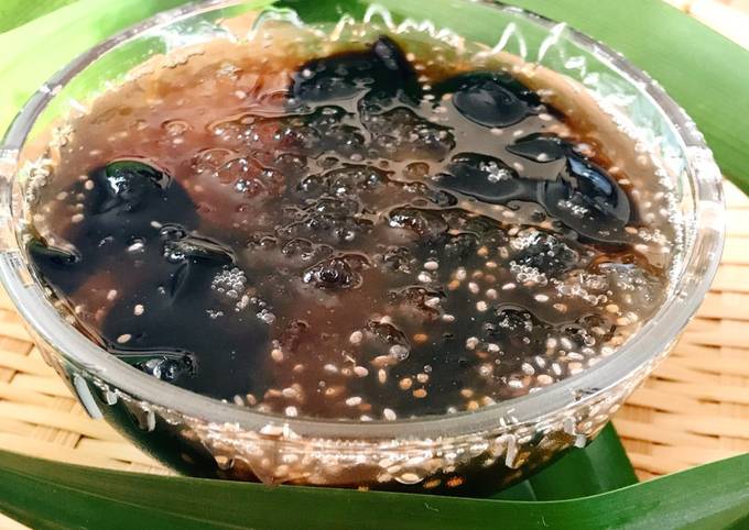 Cách nấu nước mủ trôm sương sáo