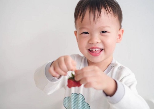 Nên dùng bạch cương tằm cho trẻ em trên 2 tuổi