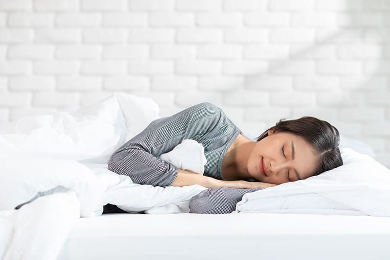 Mua trà túi lọc ngải cứu tại TP.HCM giúp ngủ ngon