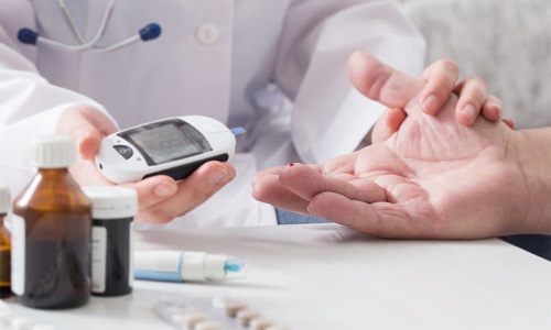 Người bị hạ đường huyết không nên dùng trà túi lọc khổ qua rừng