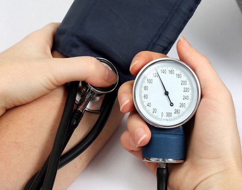 Cách sử dụng trà túi lọc cỏ mực hiệu quả, an toàn