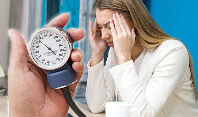 Uống nhiều trà bạc hà gây hạ huyết áp