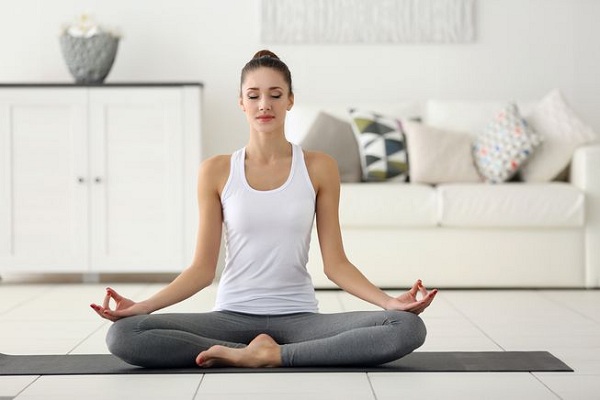 Sau khi uống trà bạc hà nên ngồi thiền cho dễ ngủ