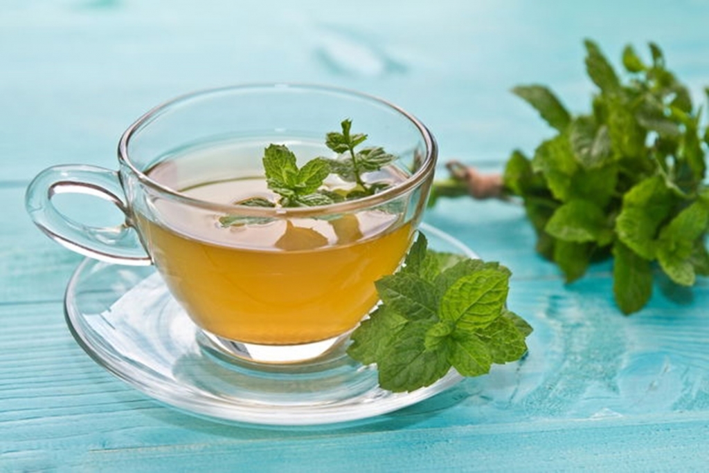 Chọn thời điểm uống trà bạc hà phù hợp