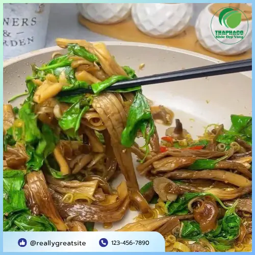 Nấm lộc nhung xào sả ớt hấp dẫn