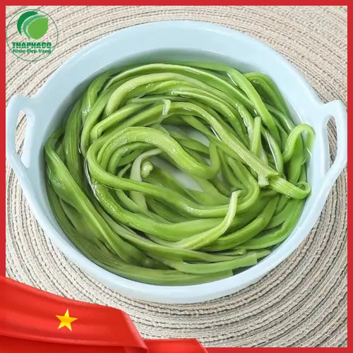 Món gỏi rau tiến vua khô thanh mát