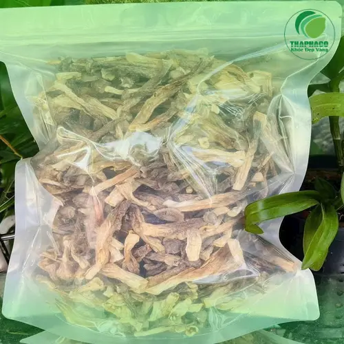 Nấm lộc nhung khô đã thái lát, màu nâu, được đóng gói cẩn thận