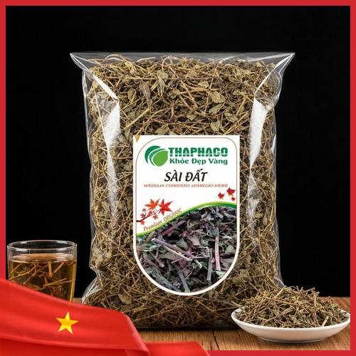 Sài đất khô chuẩn bị cho việc nấu nước tắm